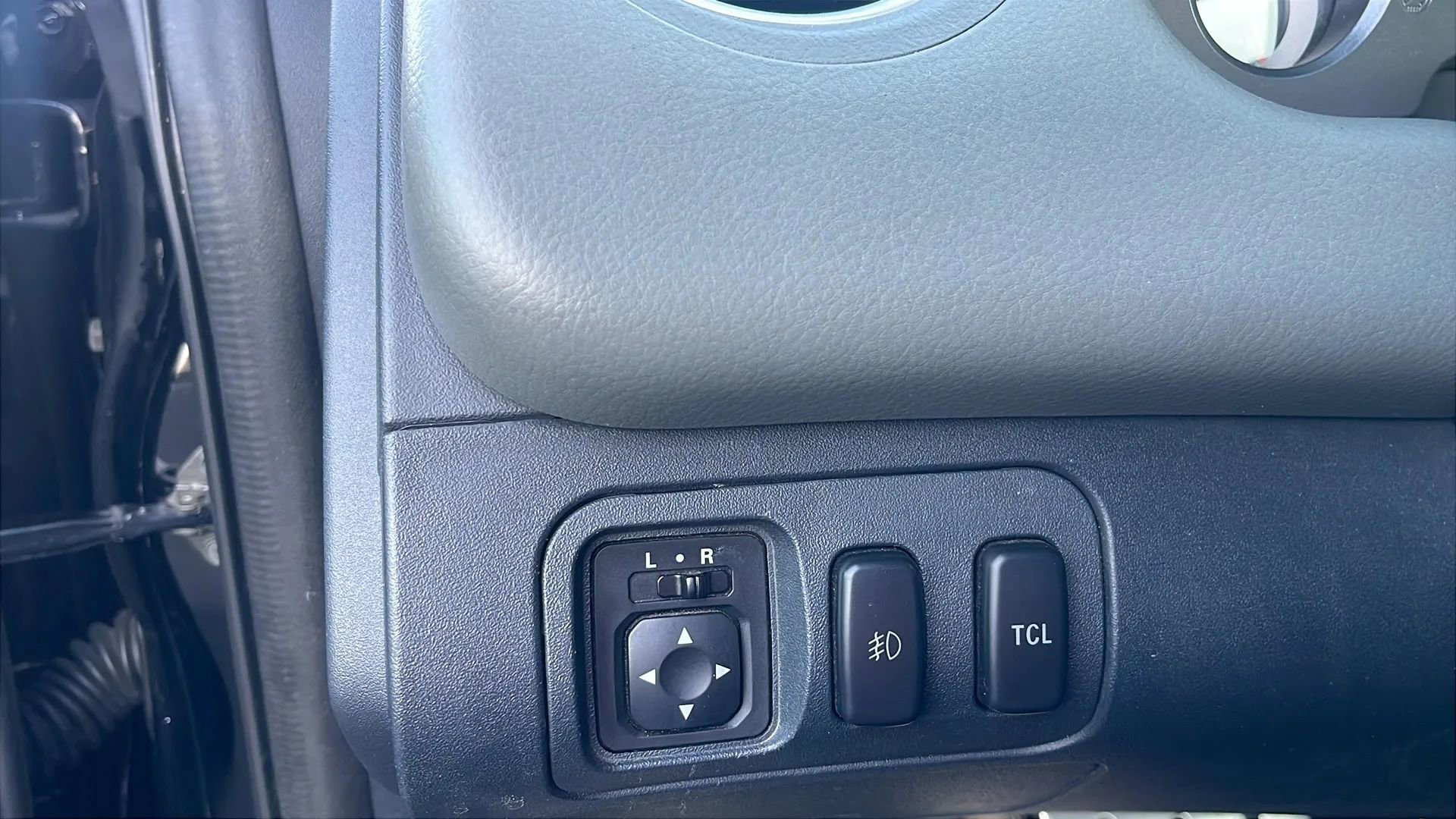 Used 2007 Mitsubishi Eclipse GT image 14