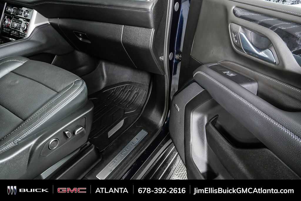 Used 2024 GMC Yukon XL Denali image 27
