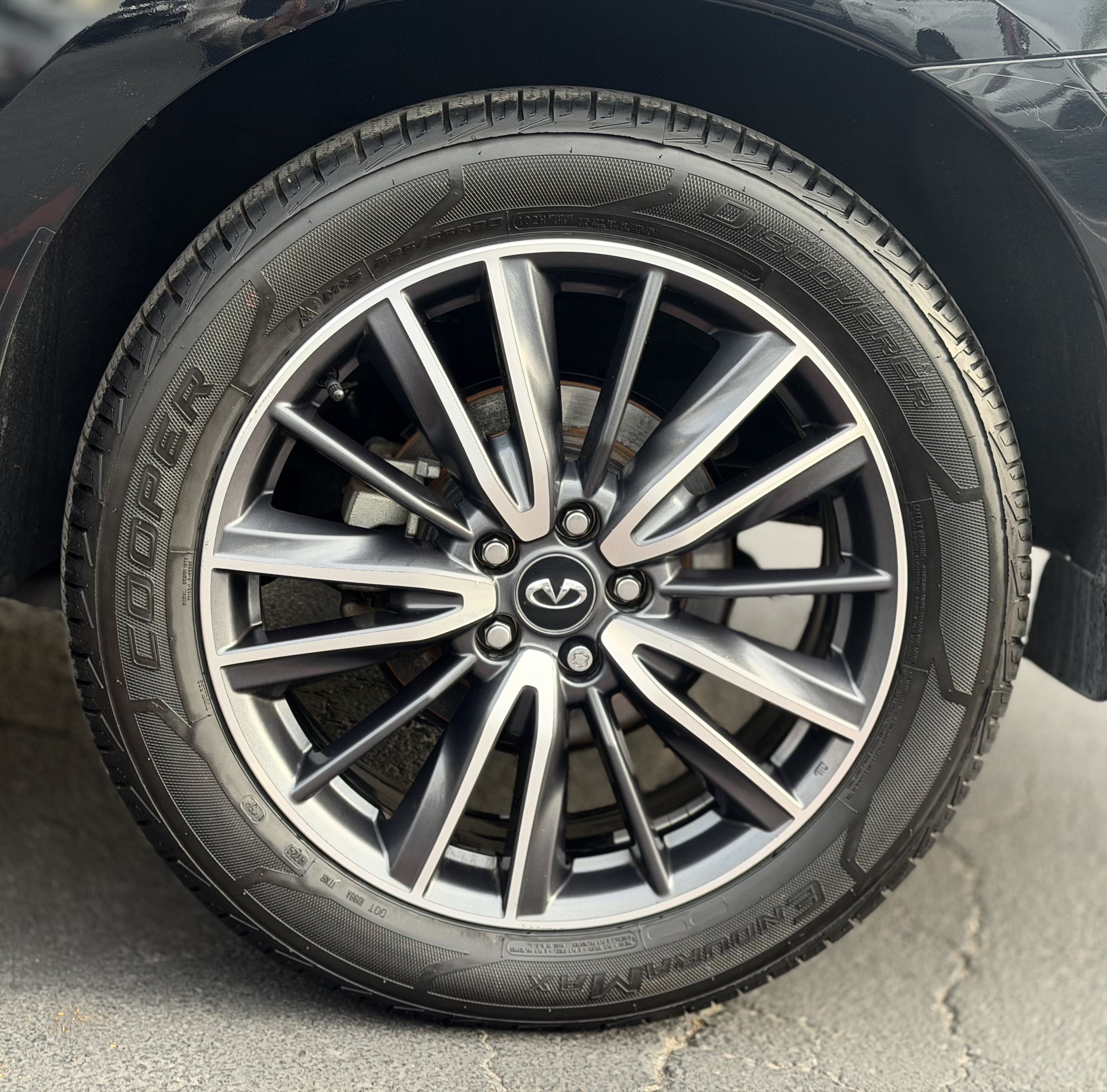 Used 2020 INFINITI QX60 Signature Edition FWD image 29