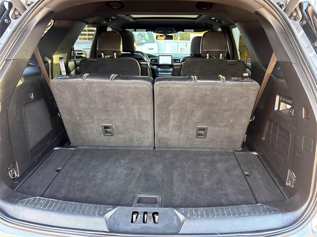 Used 2020 Ford Explorer Limited image 16