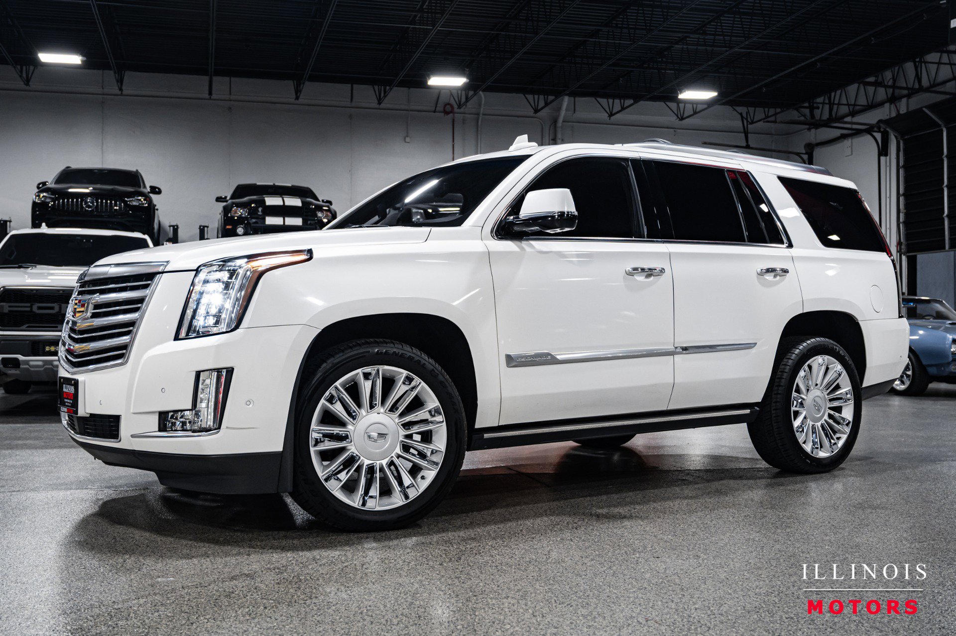 Used 2019 Cadillac Escalade Platinum