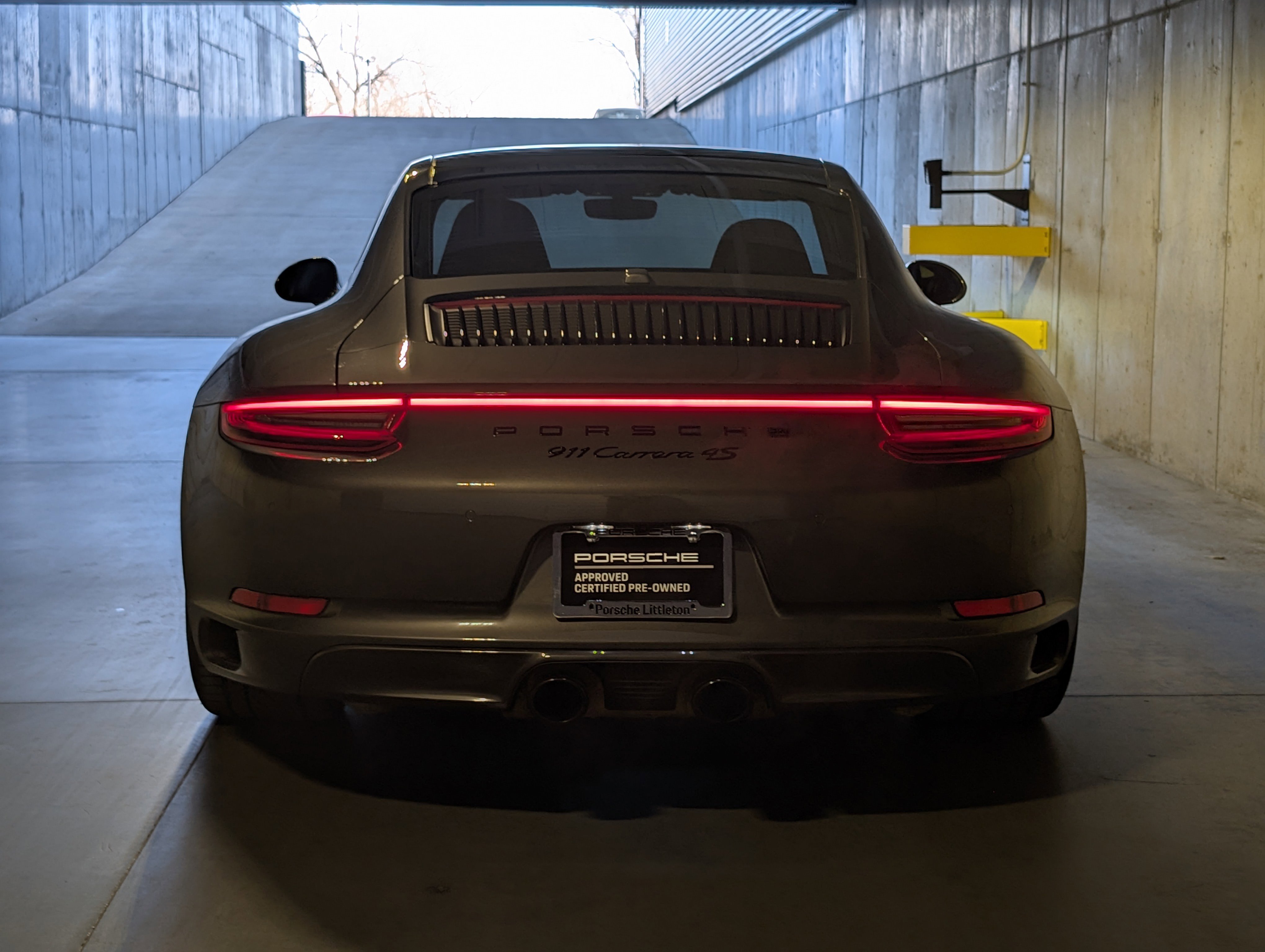 Certified 2019 Porsche 911 Carrera 4S image 6
