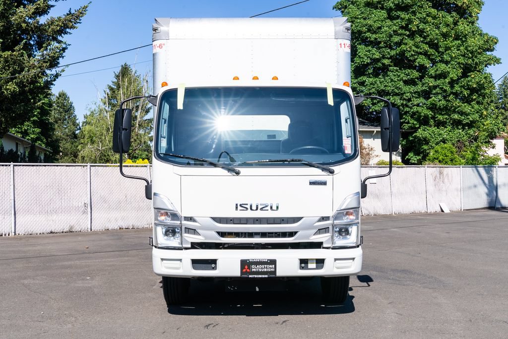 Used 2023 Isuzu NPR RWD image 2