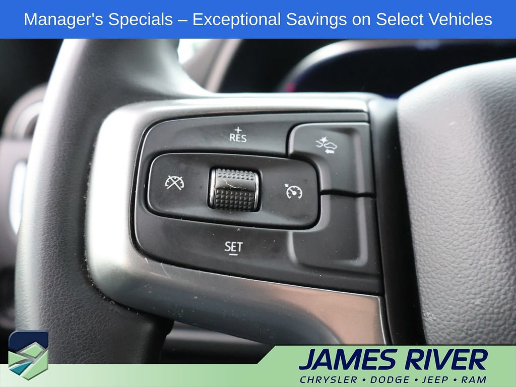 Used 2024 Chevrolet Suburban LT AWD/4WD image 27