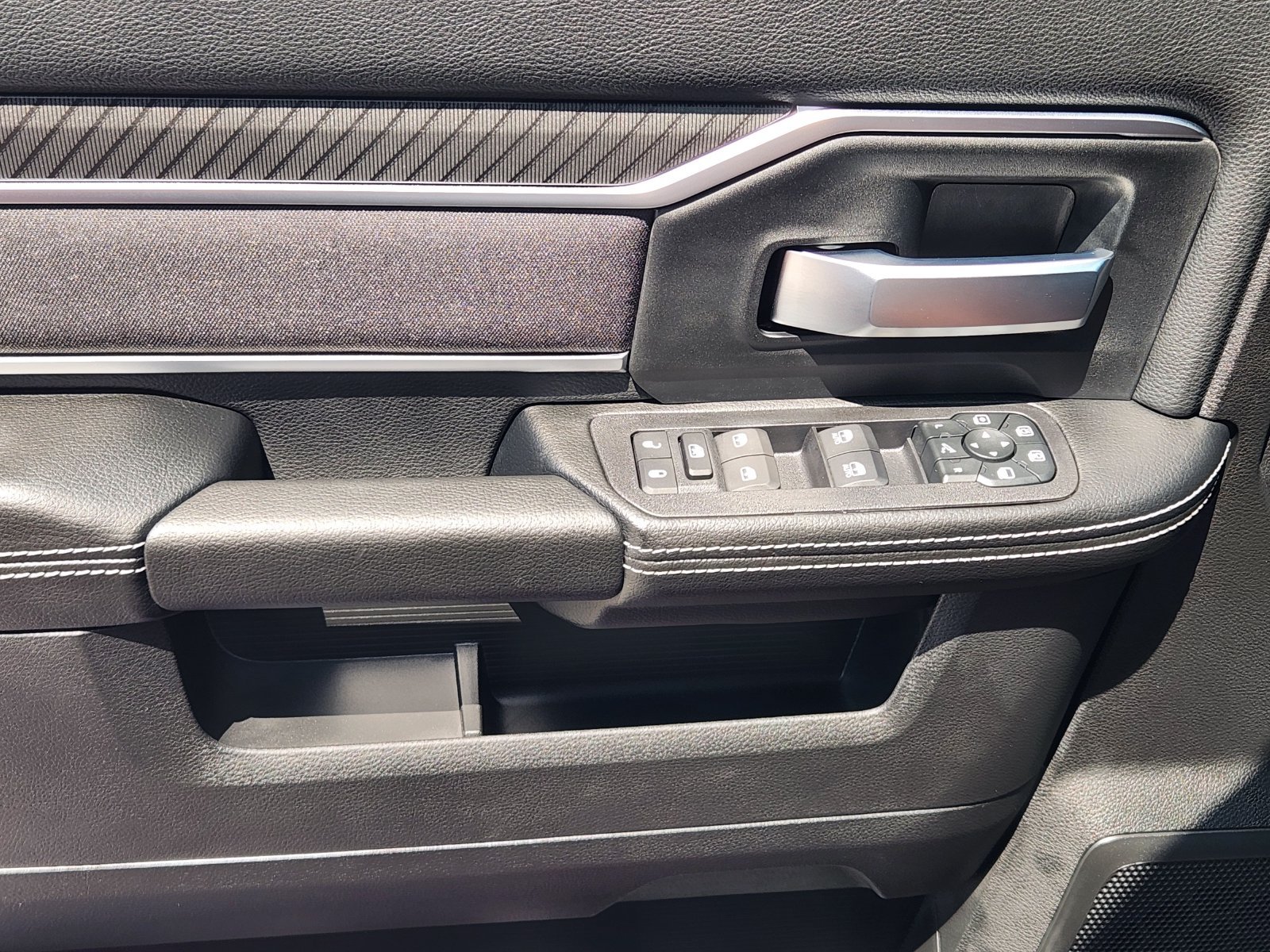 New 2027 RAM 3500 Lone Star AWD/4WD image 22