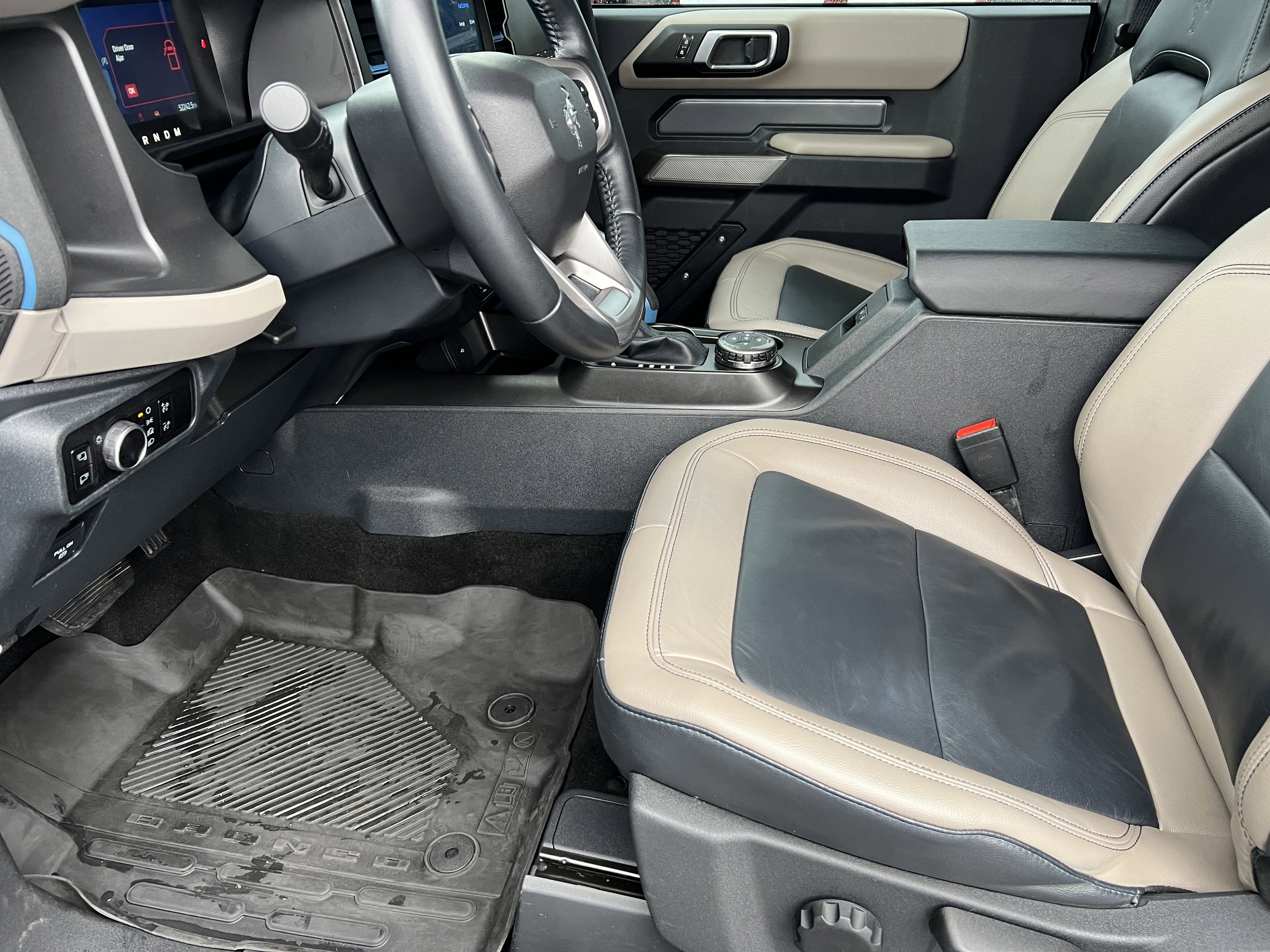 Used 2023 Ford Bronco Wildtrak AWD/4WD image 15