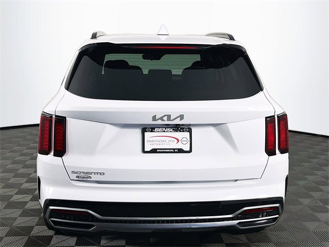 Used 2023 Kia Sorento S w/ Panoramic Sunroof Package image 7