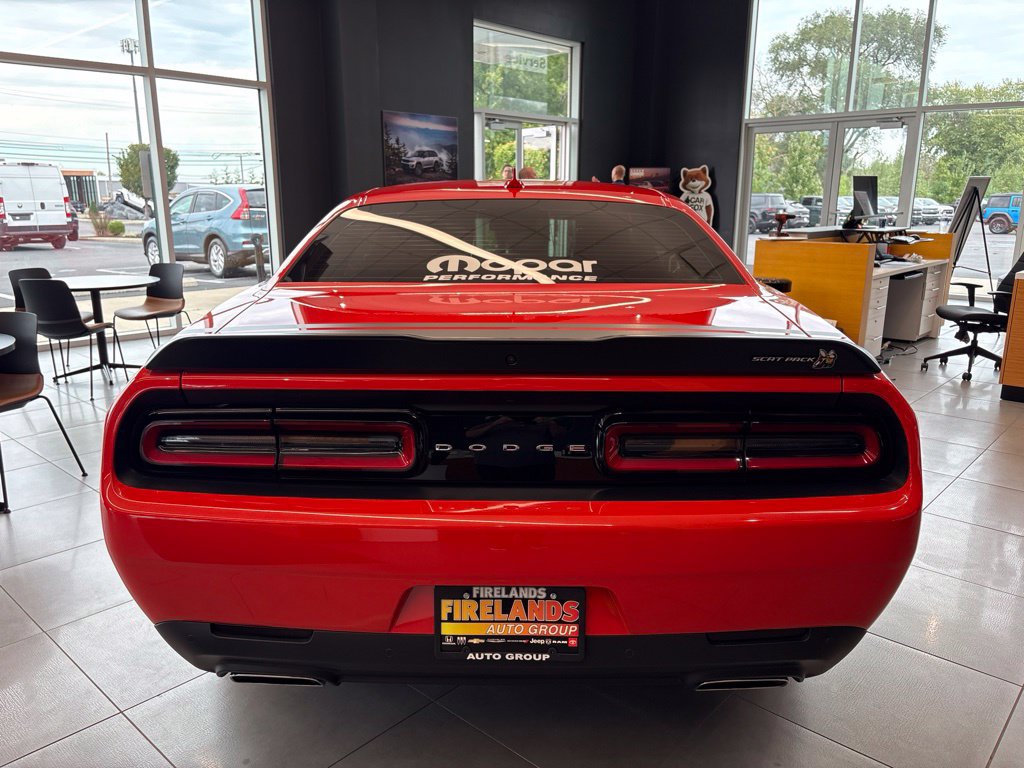 Used 2021 Dodge Challenger R/T Scat Pack w/ Scat Pack Stripe RWD image 4