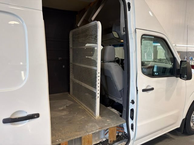 Used 2013 Nissan NV 2500 SV w/ Technology Pkg RWD image 12