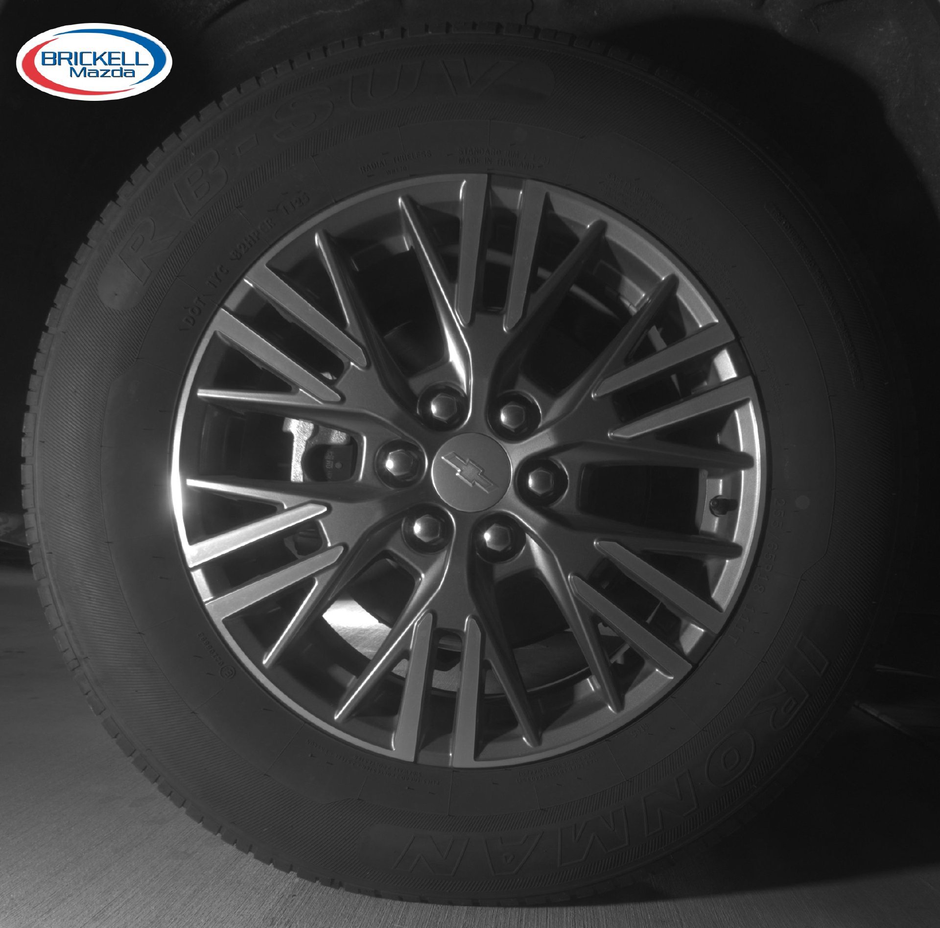 Used 2025 Chevrolet Traverse LT FWD image 15