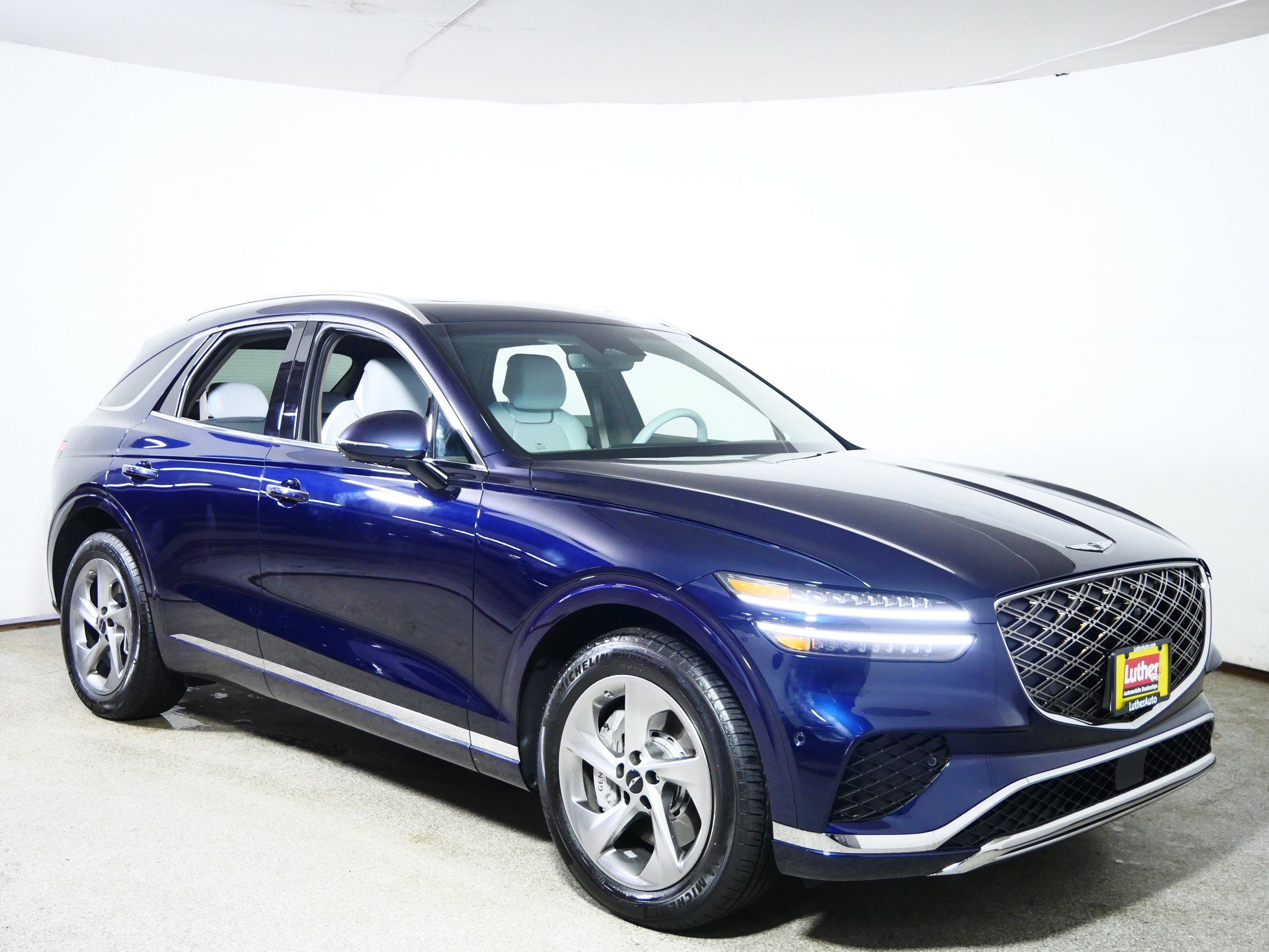 Used 2026 Genesis GV70 2.5T Advanced AWD/4WD image 1