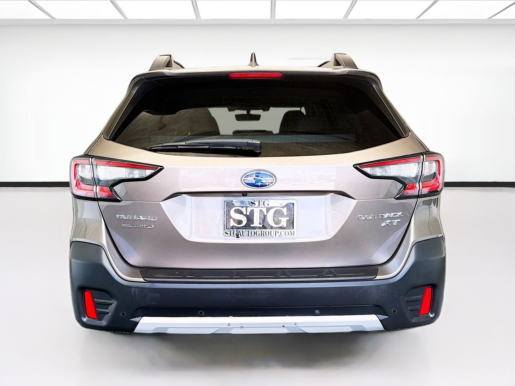 Used 2021 Subaru Outback Limited XT AWD/4WD image 5