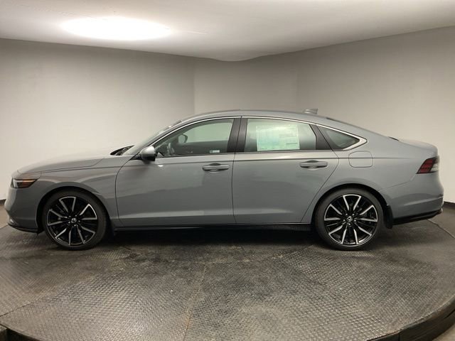 New 2026 Honda Accord Touring image 4