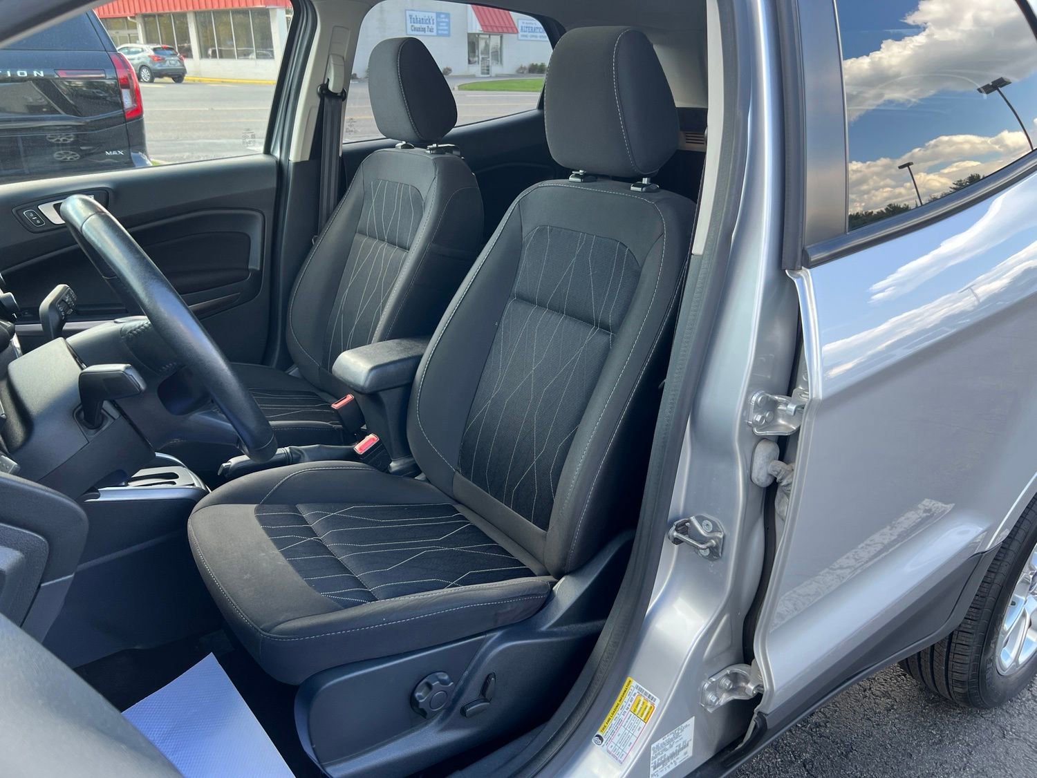 Used 2019 Ford EcoSport SE AWD/4WD image 25