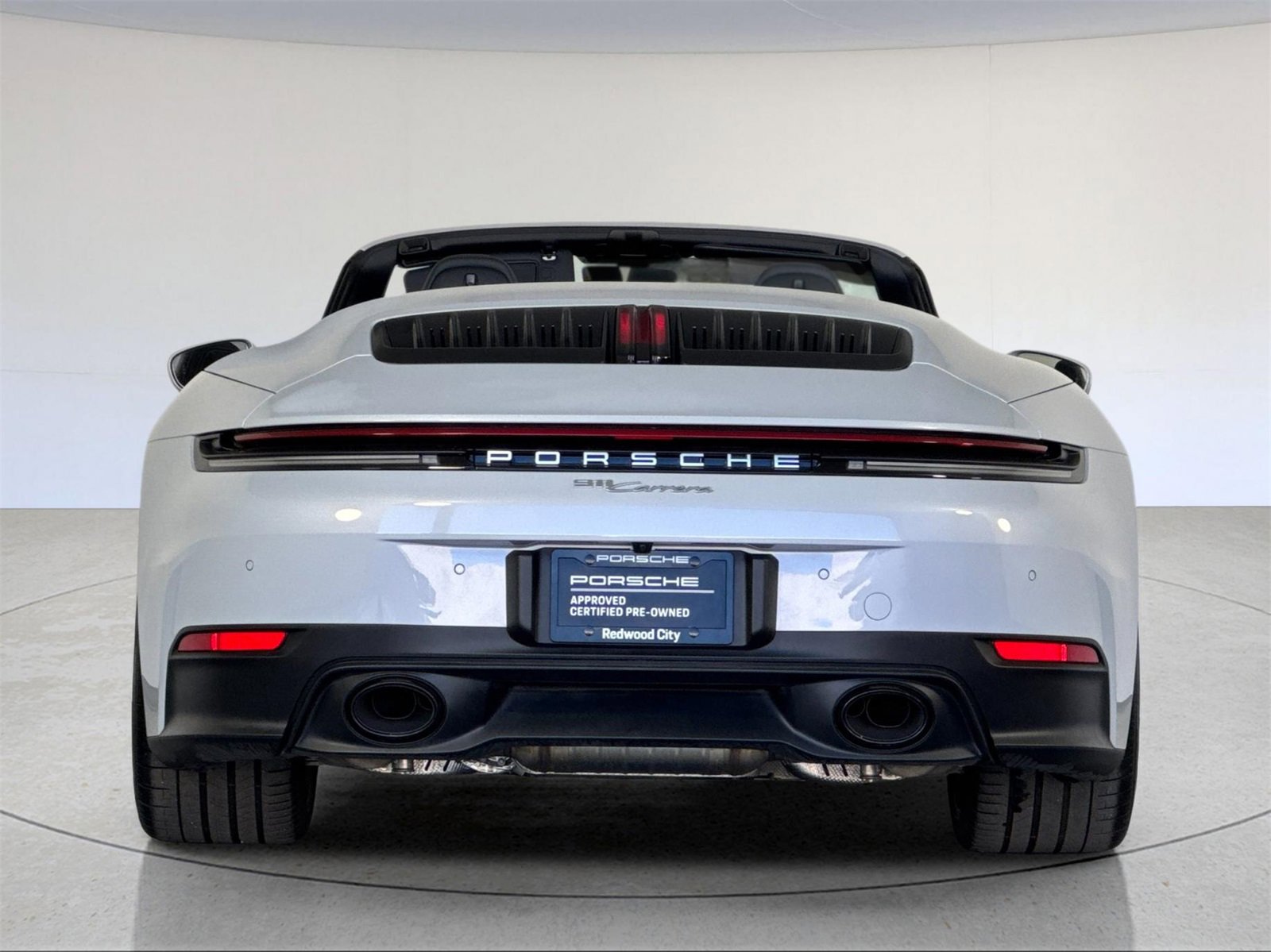 Certified 2025 Porsche 911 Carrera image 7