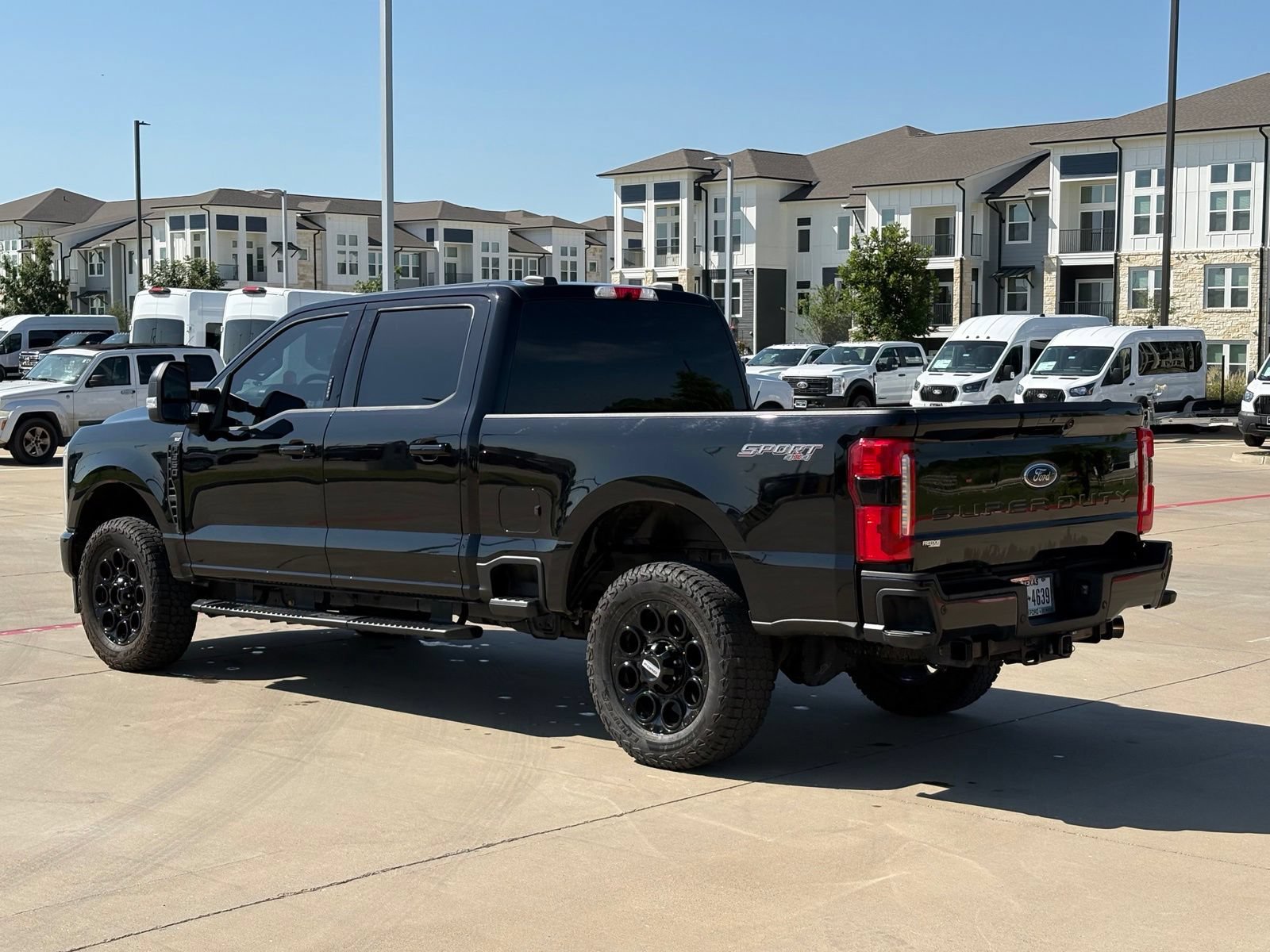 Used 2024 Ford F350 XLT w/ XLT Premium Package AWD/4WD image 5