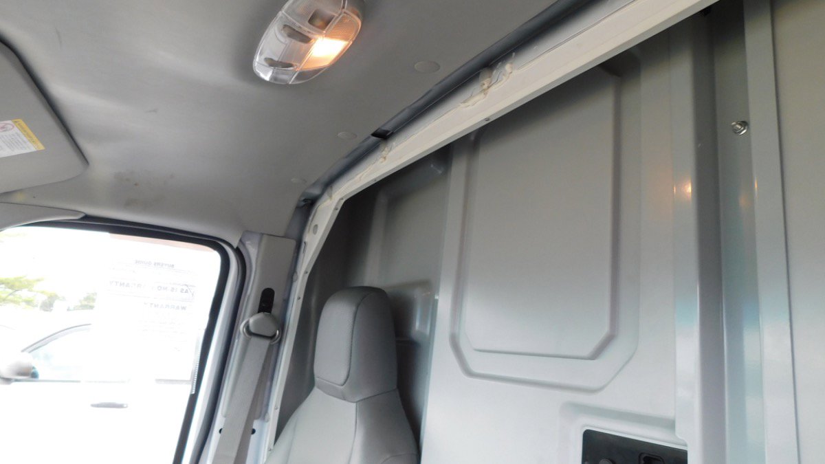 Used 2023 Ford E-450 and Econoline 450 Super Duty w/ Power Windows & Locks Group image 40