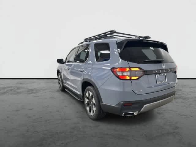 New 2026 Honda Pilot Elite image 2