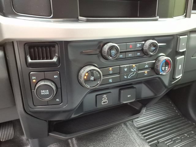 New 2027 Ford F250 XL w/ Snow Plow Prep Package AWD/4WD image 13