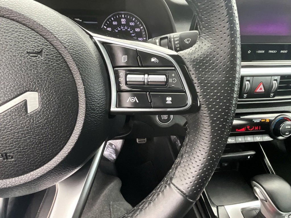 Used 2022 Kia Forte GT-Line w/ GT-Line Premium Package image 12