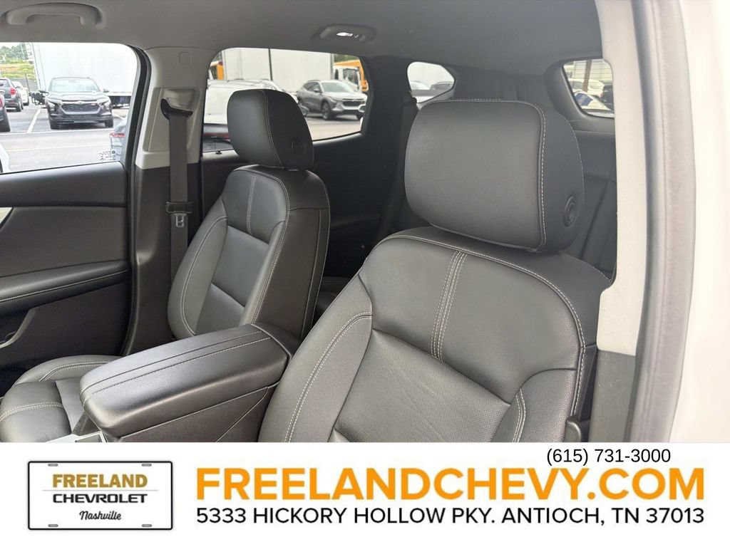 Used 2023 Chevrolet Blazer LT FWD image 24