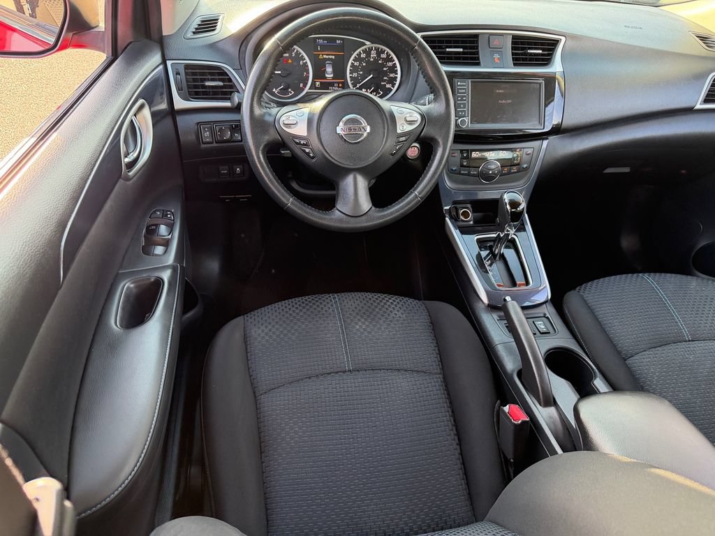 Used 2019 Nissan Sentra SR FWD image 13