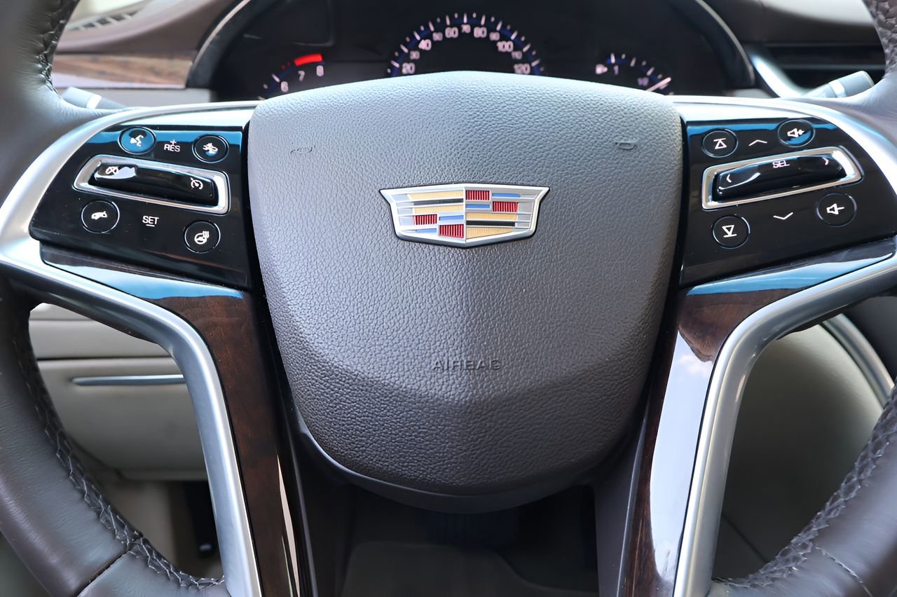 Used 2016 Cadillac XTS Luxury w/ Driver Awareness Package image 19
