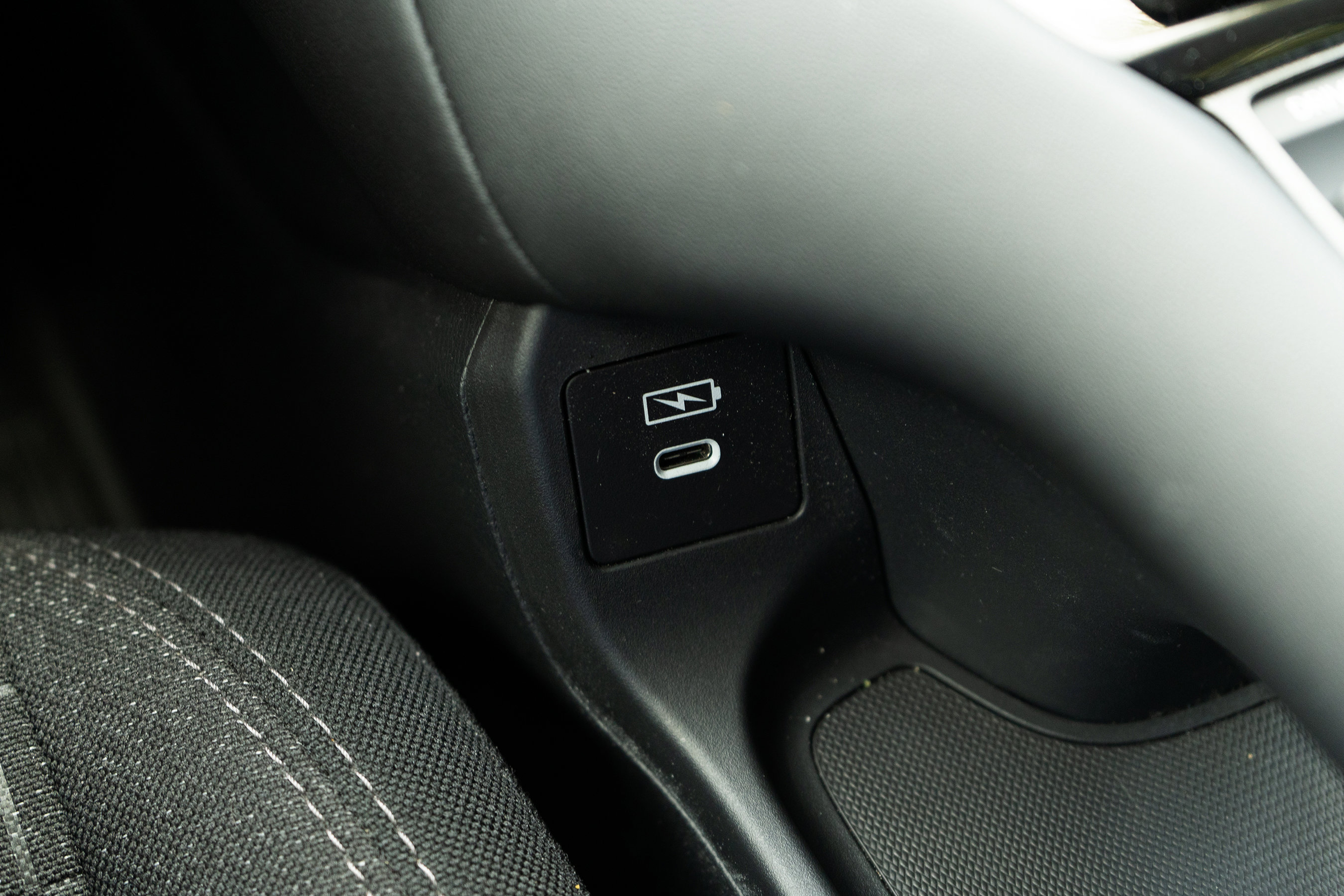 Certified 2026 Honda HR-V LX image 29