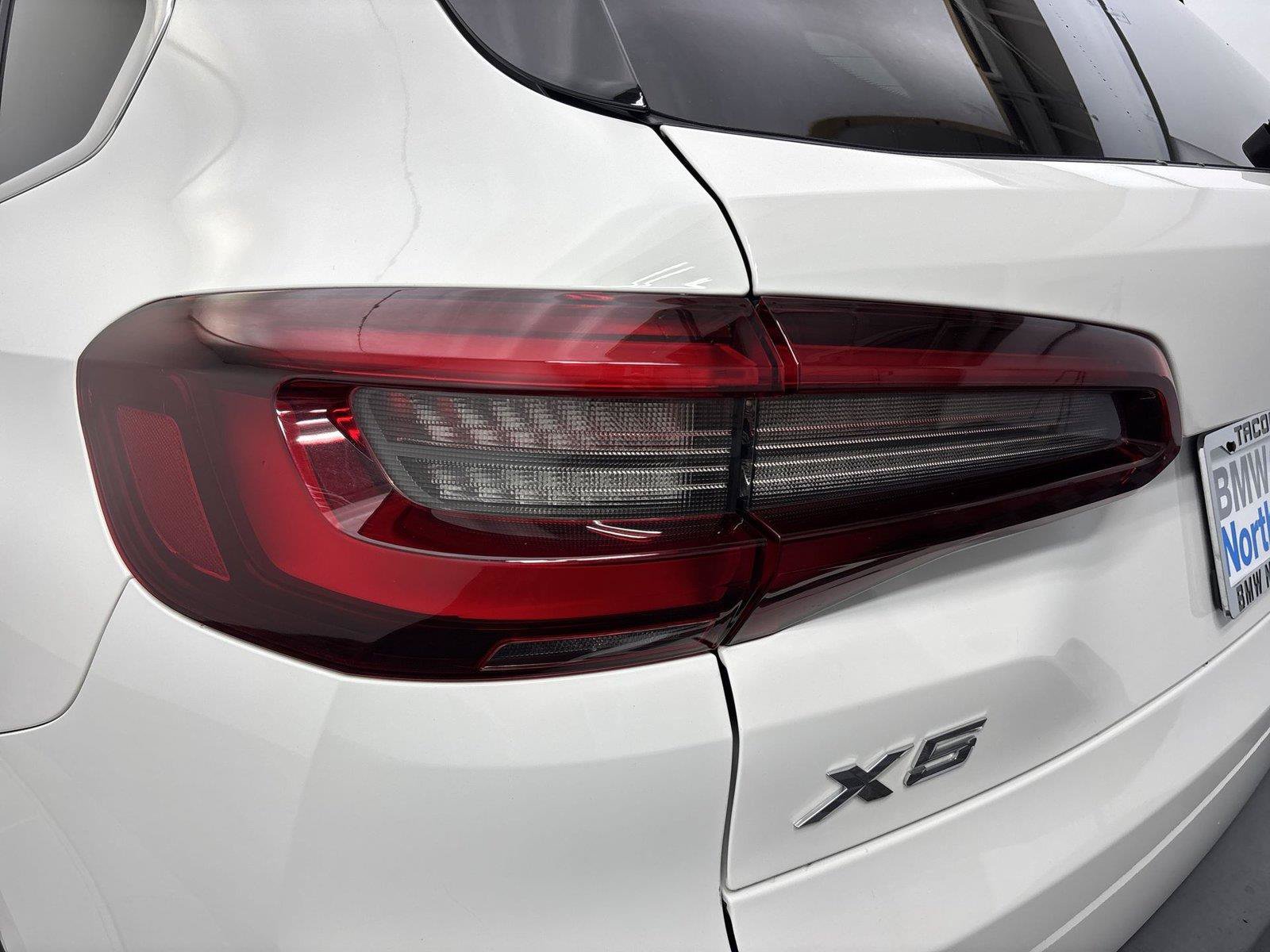 Used 2021 BMW X5 xDrive40i w/ Premium Package 2 AWD/4WD image 19