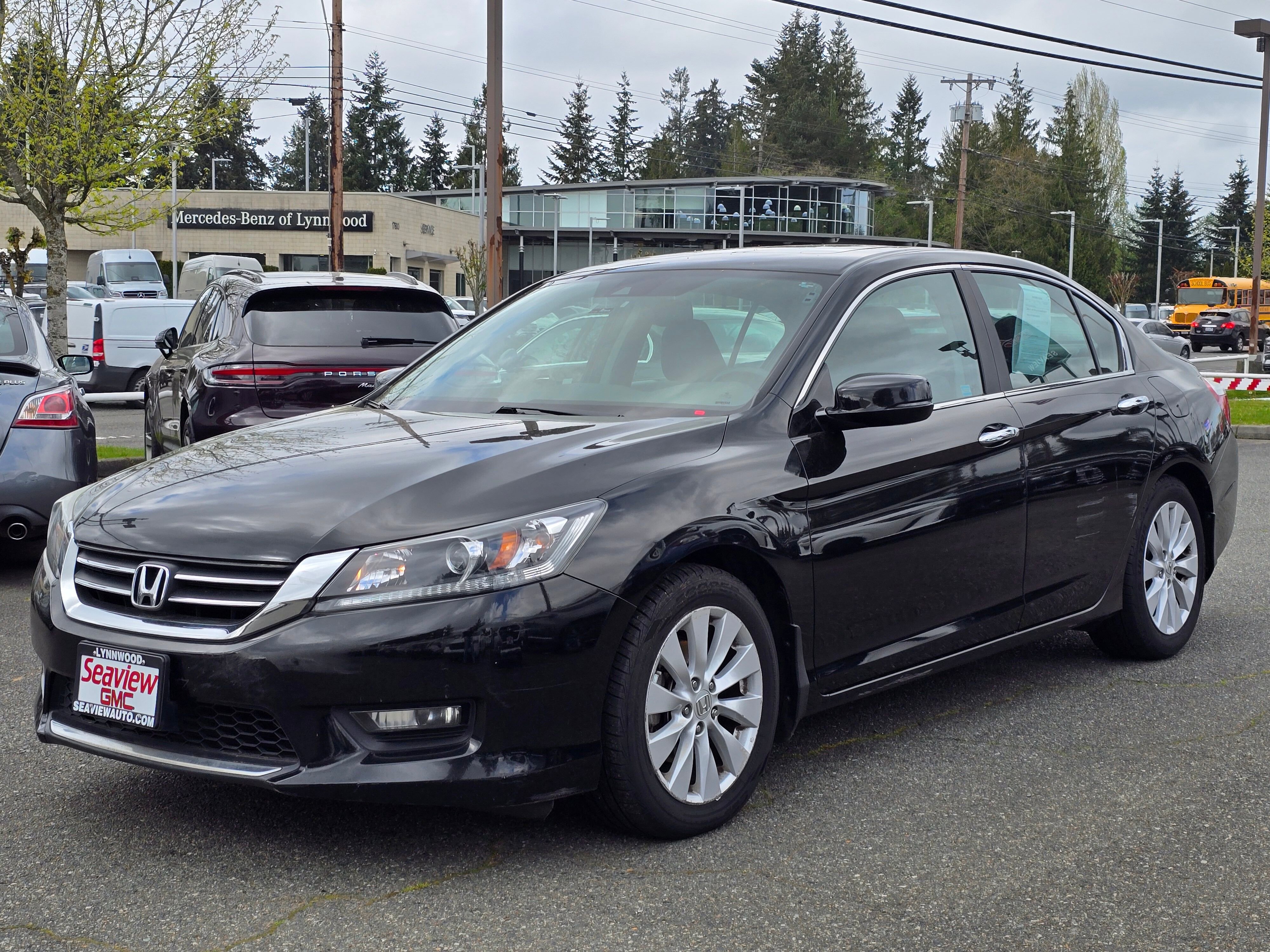 Used 2015 Honda Accord EX-L image 3