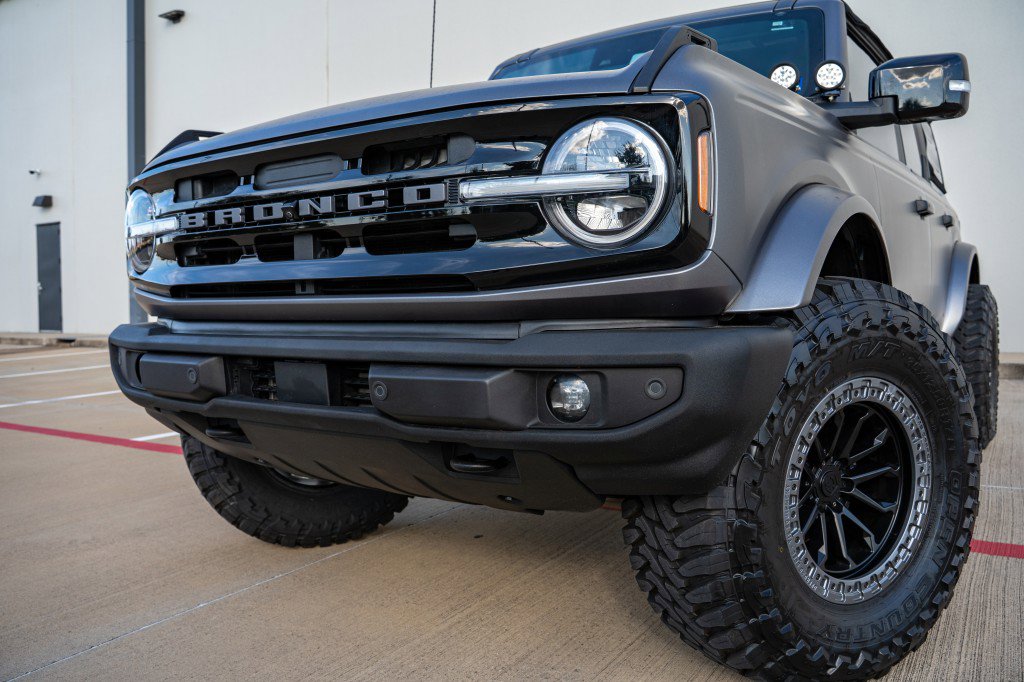 Used 2021 Ford Bronco Outer Banks image 7