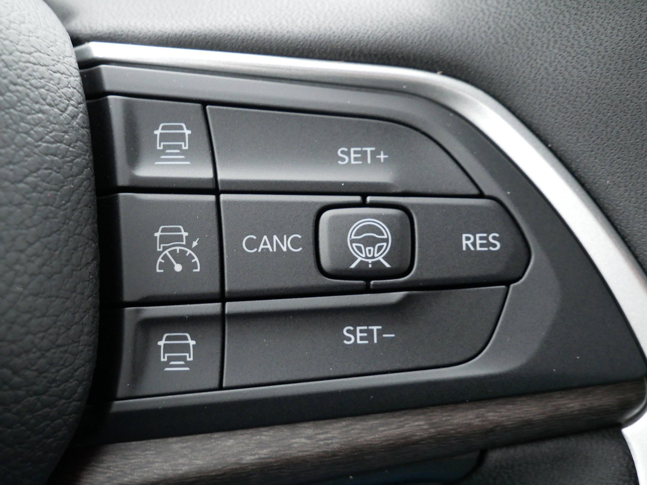New 2026 Jeep Grand Cherokee L Limited AWD/4WD image 21