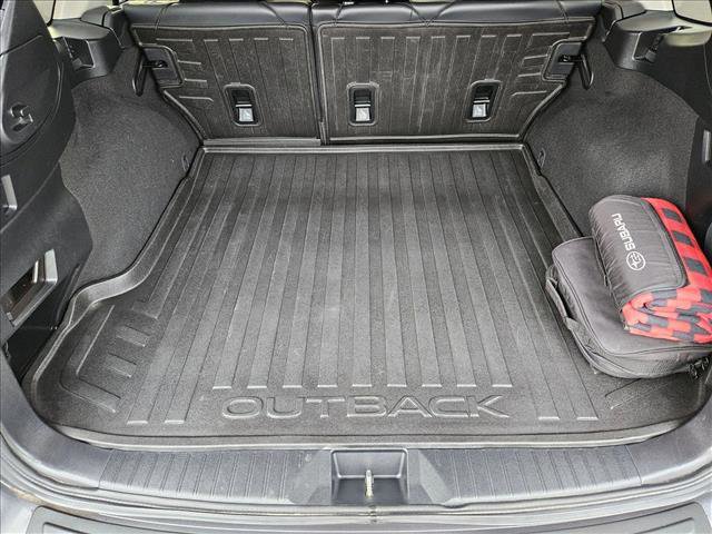 Used 2019 Subaru Outback 2.5i Limited image 6