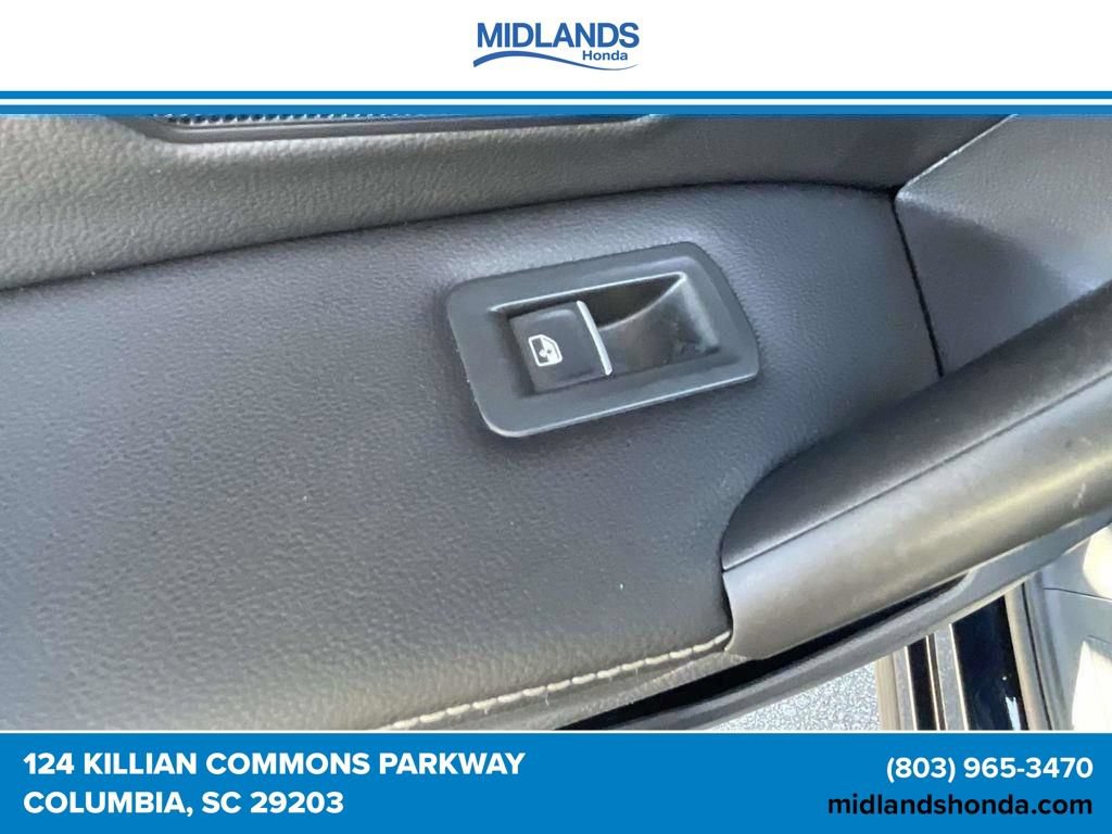Used 2024 Volkswagen Tiguan SE FWD image 15