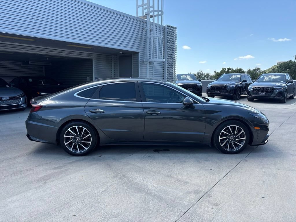 Used 2023 Hyundai Sonata Limited FWD image 4