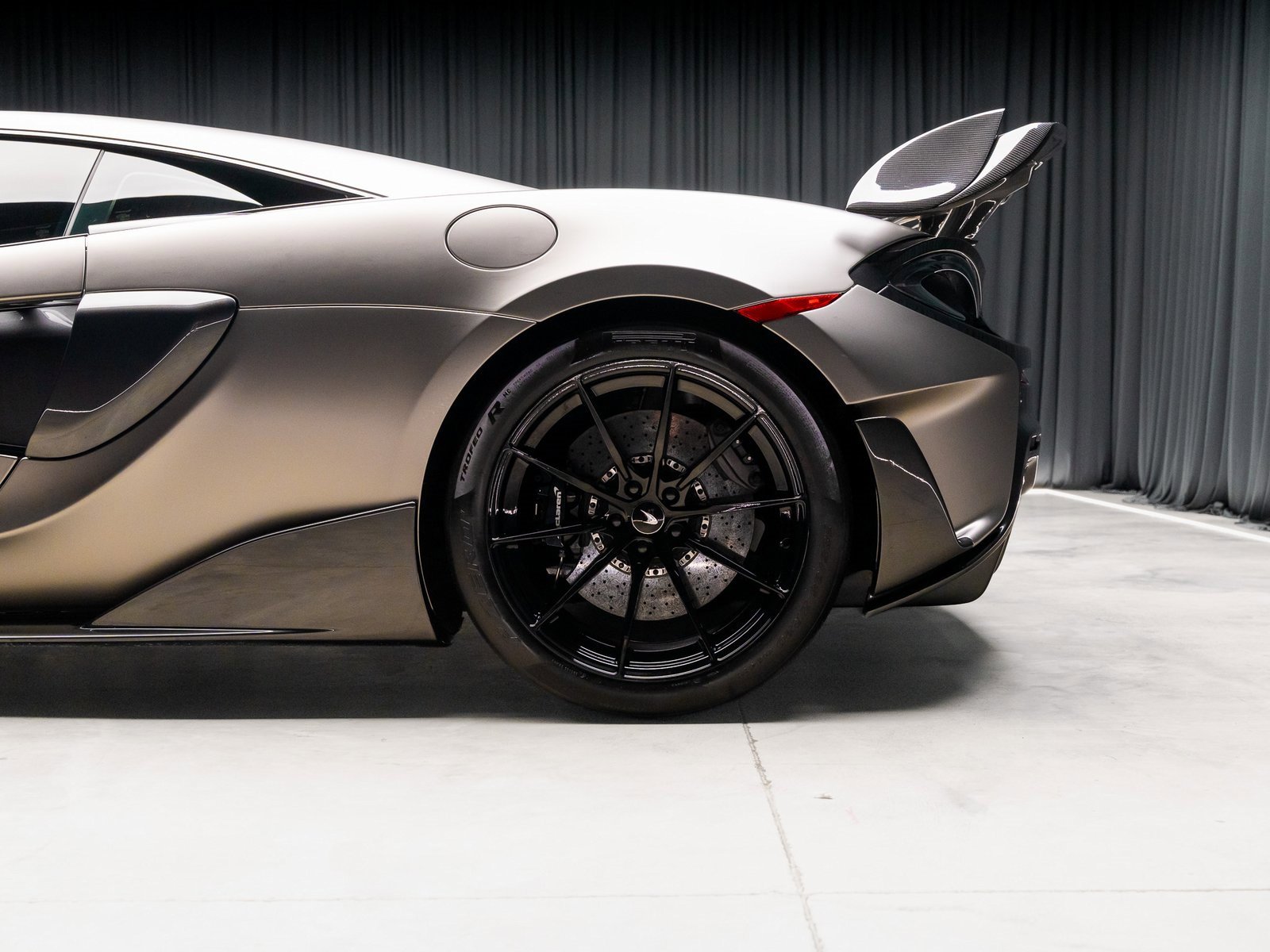 Used 2019 McLaren 600LT image 42