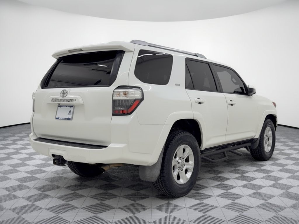 Used 2016 Toyota 4Runner SR5 RWD image 9
