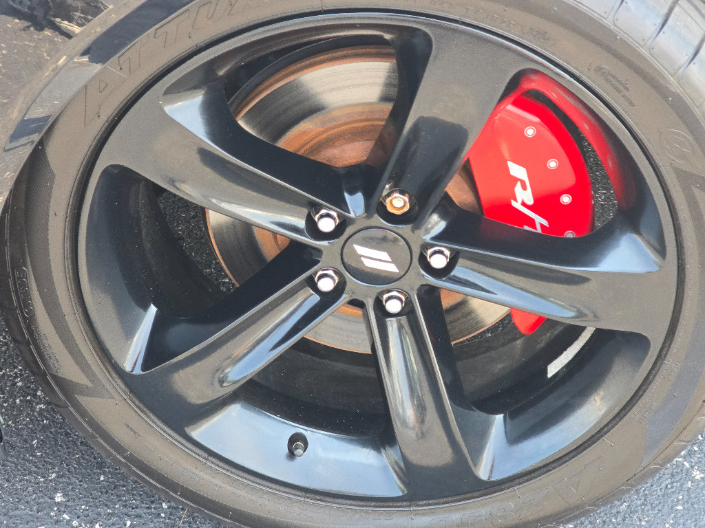 Used 2017 Dodge Challenger R/T Plus RWD image 3