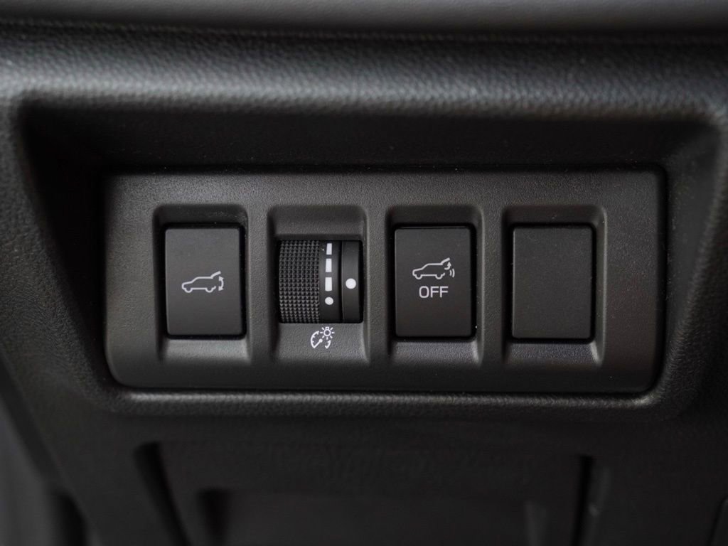 Used 2020 Subaru Outback Limited XT image 9