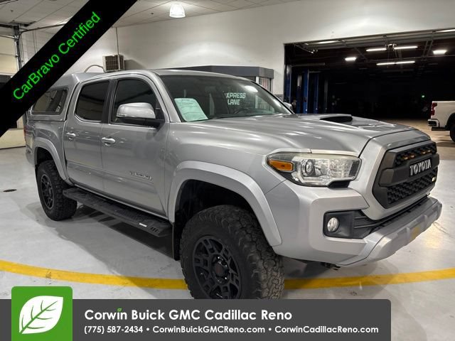 Used 2016 Toyota Tacoma TRD Sport w/ Towing Package AWD/4WD image 8
