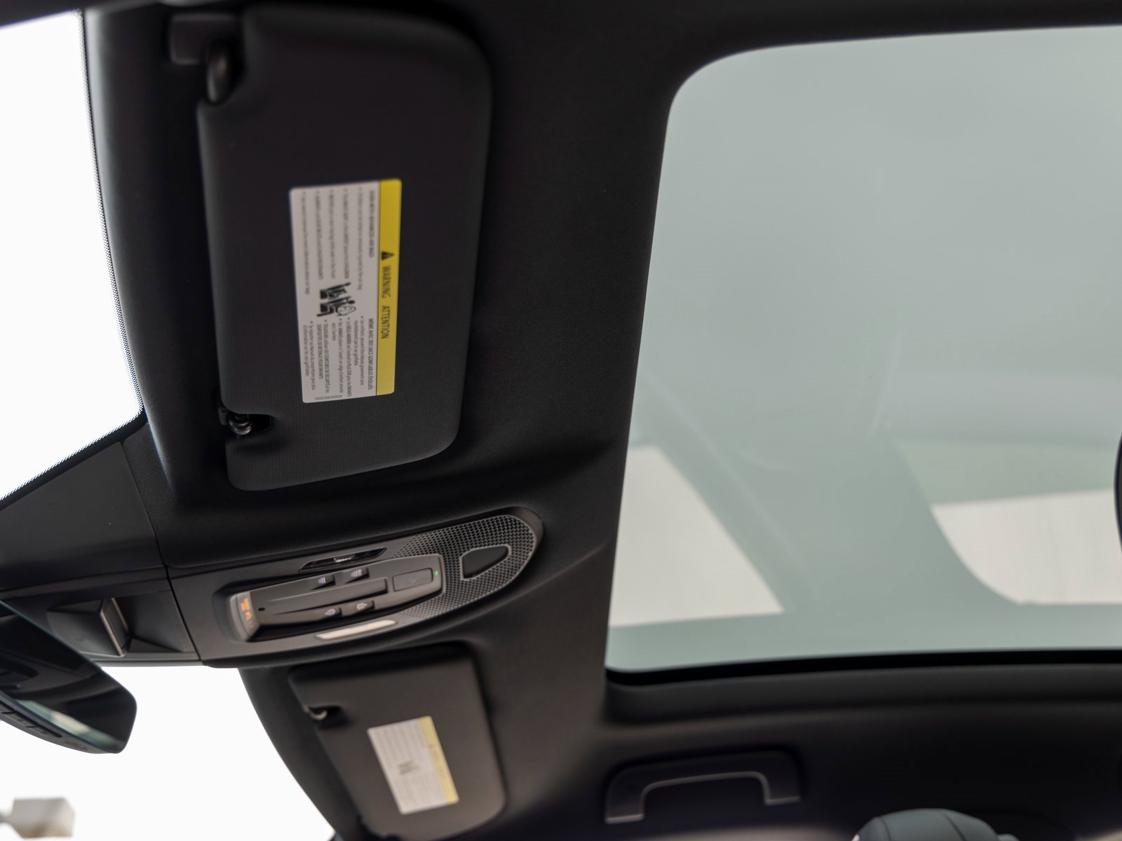 New 2026 Porsche Cayenne Coupe image 25