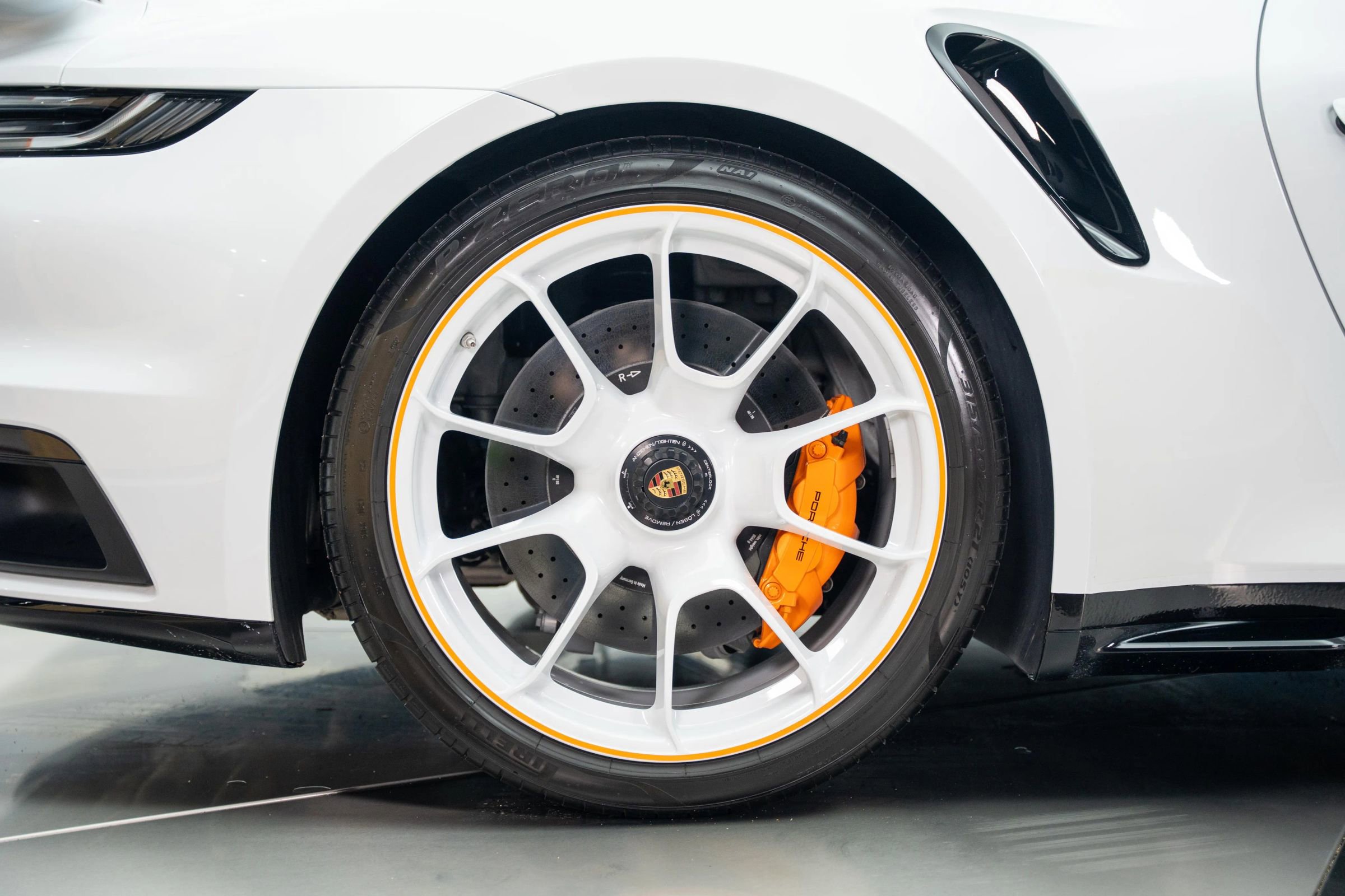 Used 2022 Porsche 911 Turbo S image 23