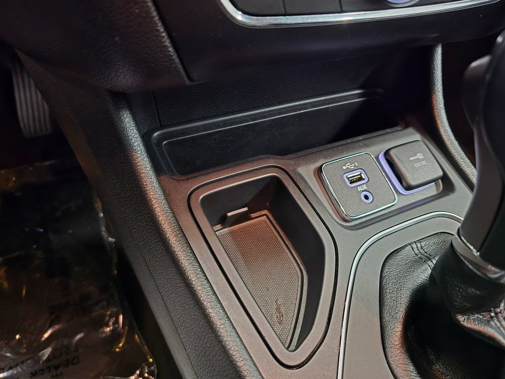 Certified 2022 Jeep Cherokee Latitude Lux FWD image 29