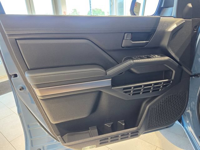New 2026 Toyota 4Runner SR5 AWD/4WD image 12