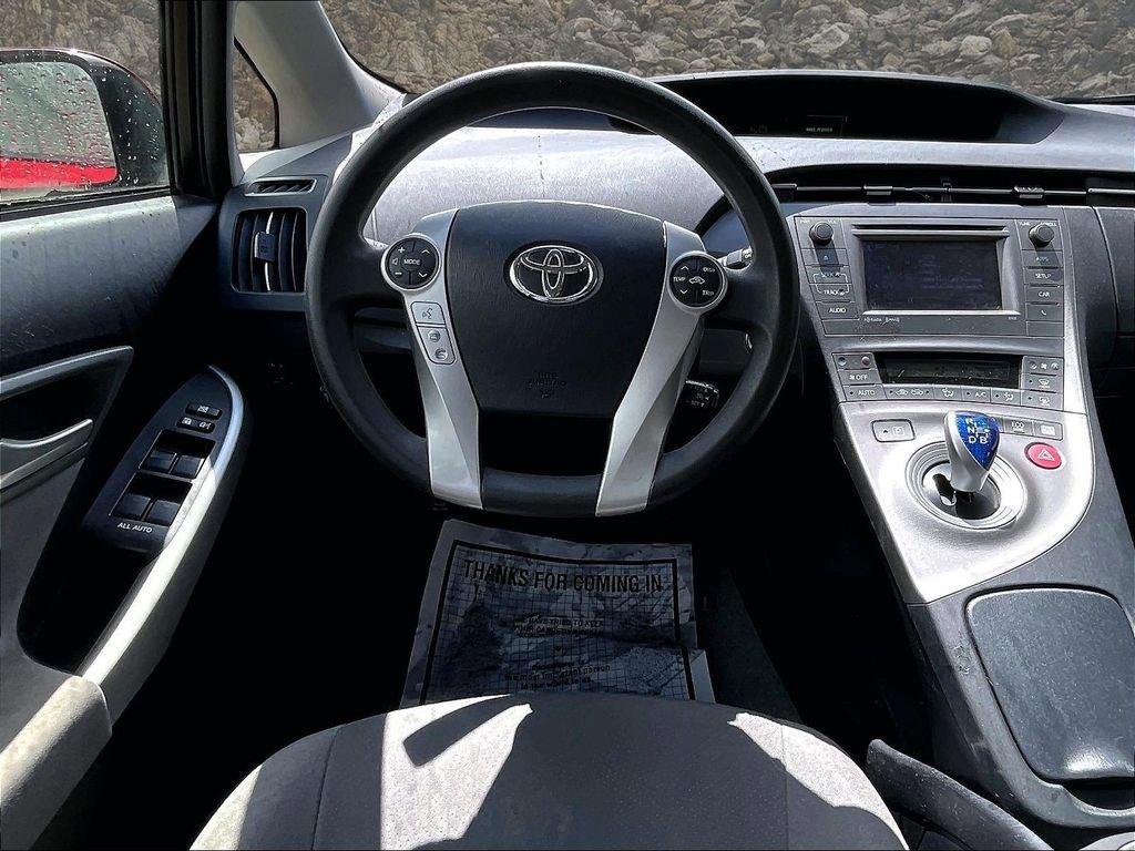 Used 2015 Toyota Prius Three image 5