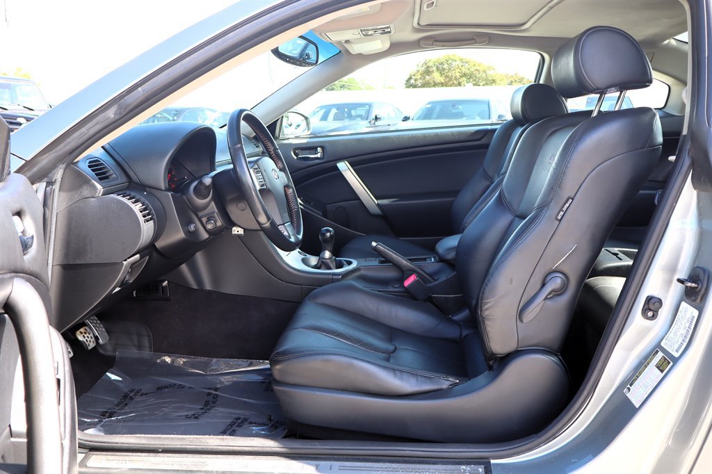 Used 2005 INFINITI G35 Coupe w/ (P01) Premium Pkg RWD image 14