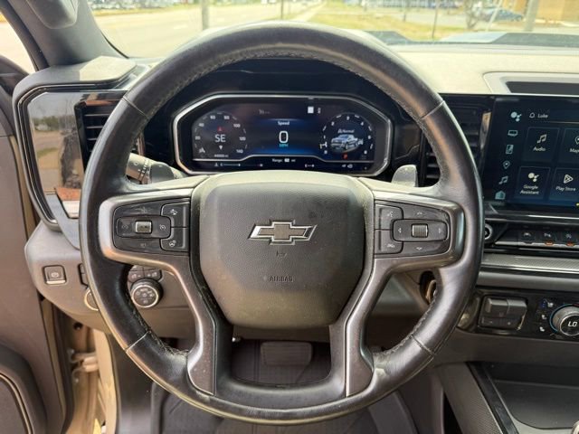 Used 2022 Chevrolet Silverado 1500 ZR2 image 13
