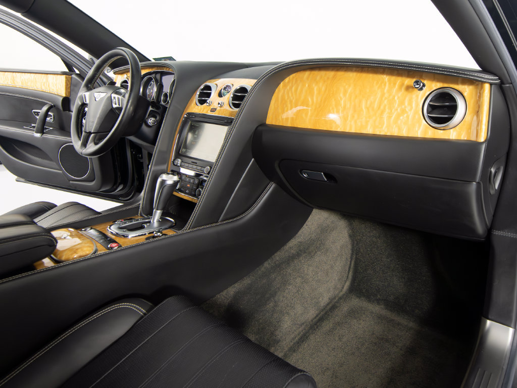 Used 2015 Bentley Flying Spur V8 AWD/4WD image 30