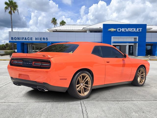 Used 2021 Dodge Challenger R/T w/ Driver Convenience Group RWD image 4