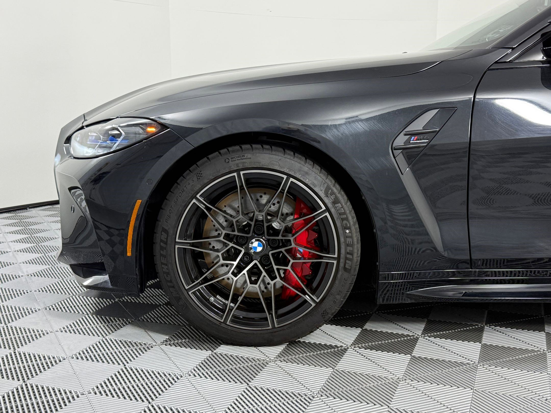 Used 2024 BMW M4 xDrive Competition image 12